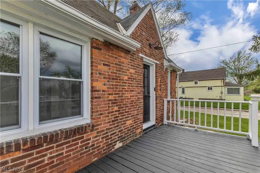 304 E Union Street, Medina, OH 44256 - #2