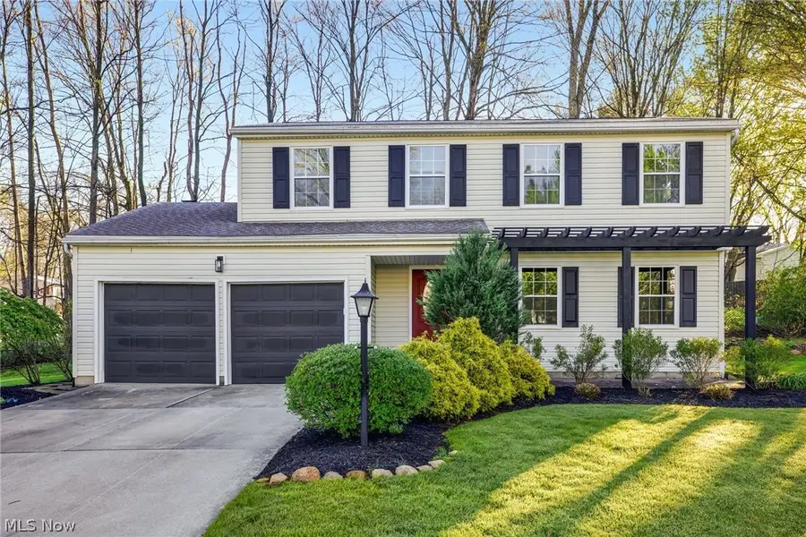 561 Bath Hills Boulevard, Akron, OH 44333 - #2