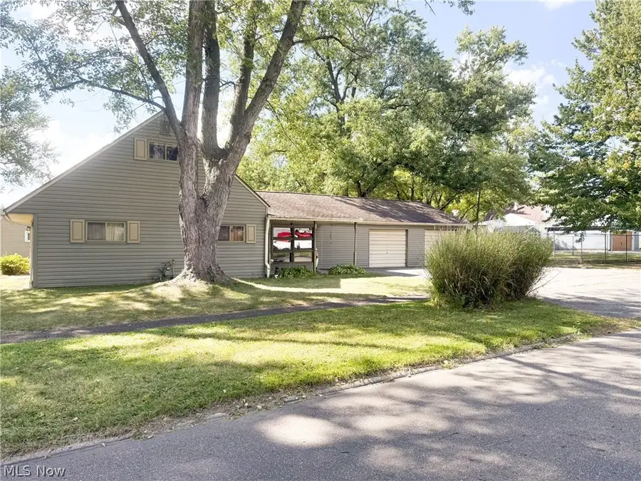 4102 Burkey Road, Austintown, OH 44515 - #3