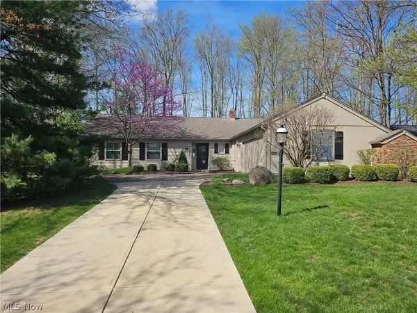 19338 Idlewood Trail, Strongsville, OH 44149
