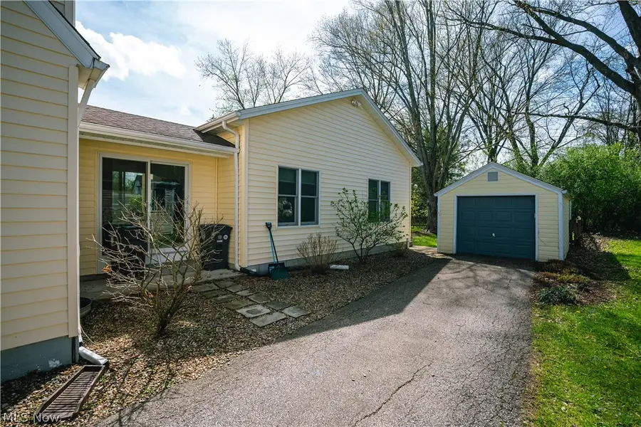 118 Hollywood Street, Oberlin, OH 44074 - #3