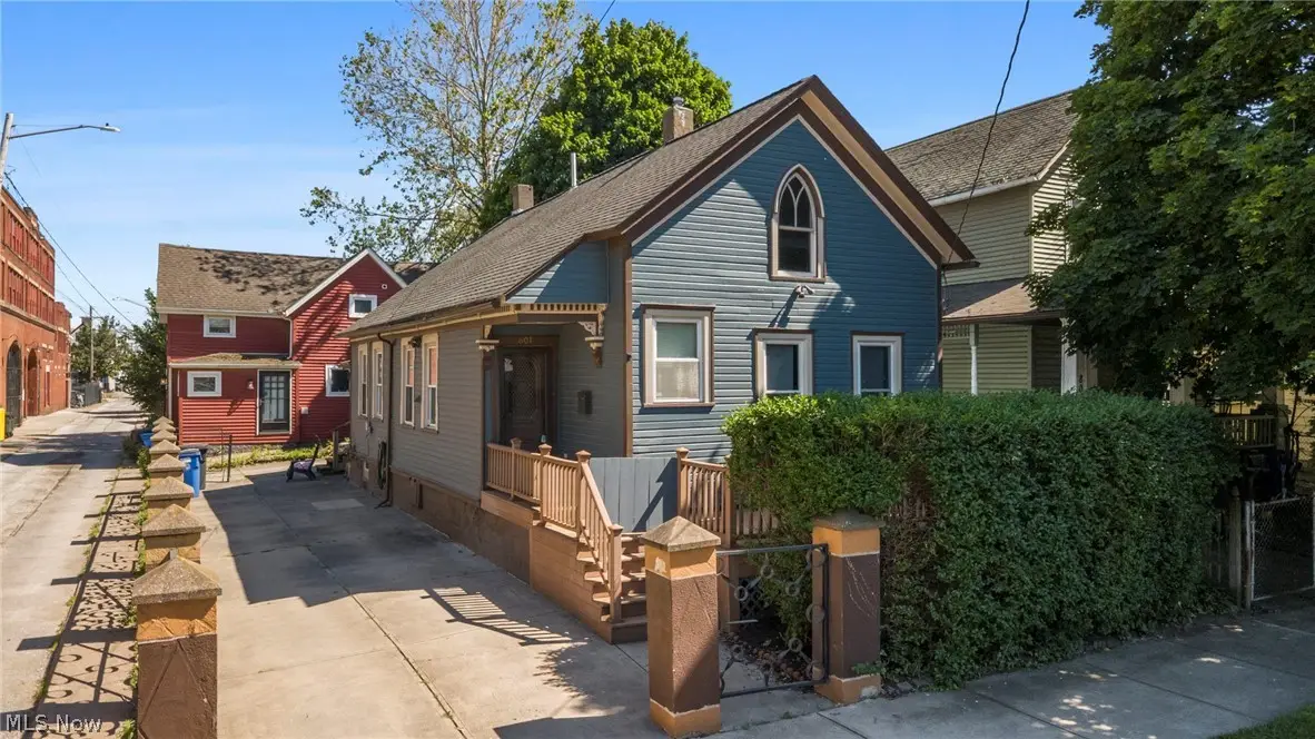801 College Avenue, Cleveland, OH 44113 - #1