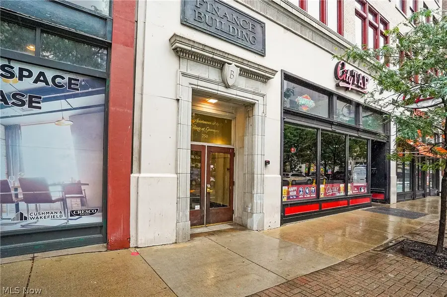 750 Prospect E Avenue #206, Cleveland, OH 44115 - #2
