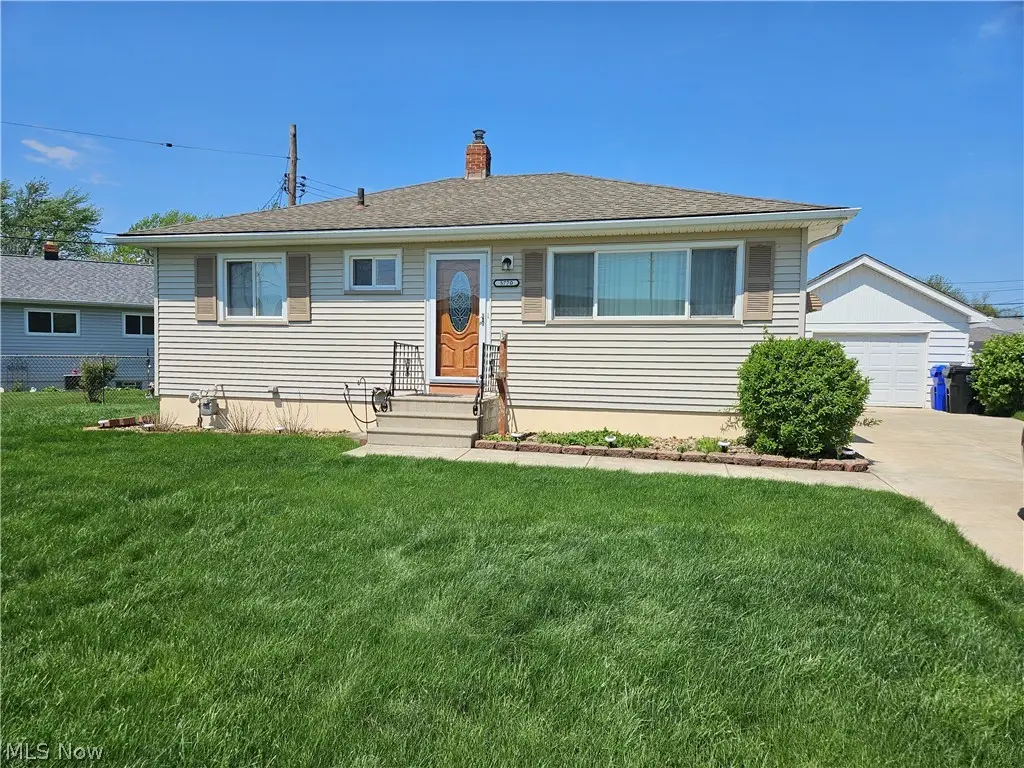 5770 Pemberton Drive, Brook Park, OH 44142 - #1