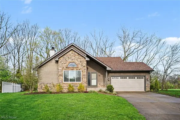 9505 Green Valley Drive, Mentor, OH 44060