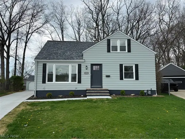 28973 Blissfield Drive, Willowick, OH 44095