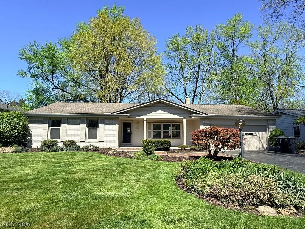 3887 Greenmont, Warren, OH 44484 - #1