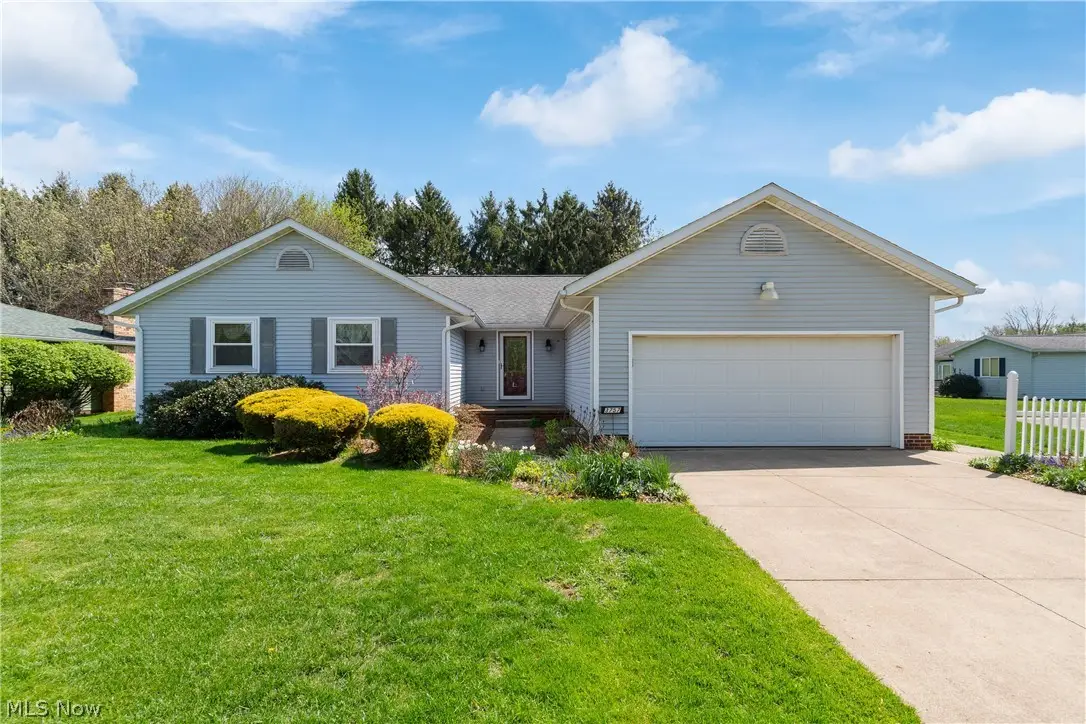 3757 Ramsey Drive, Uniontown, OH 44685 - #1