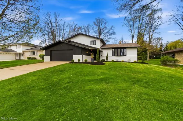 6344 Gale Drive, Seven Hills, OH 44131