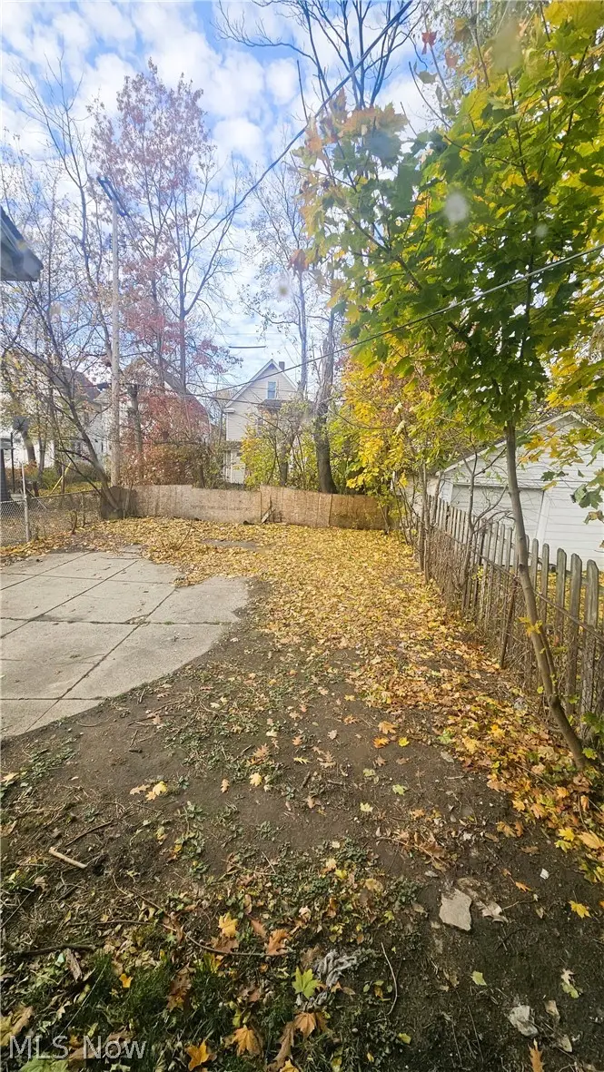 2110 W 85th Street, Cleveland, OH 44102 - #2