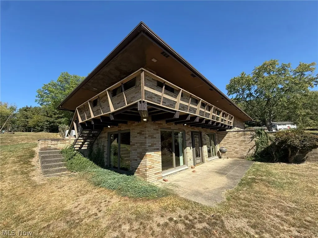 2902 Downeys Hill Ne Drive, Dover, OH 44622 - #1