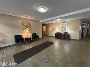 11850 Edgewater Drive #723, Lakewood, OH 44107 - #3