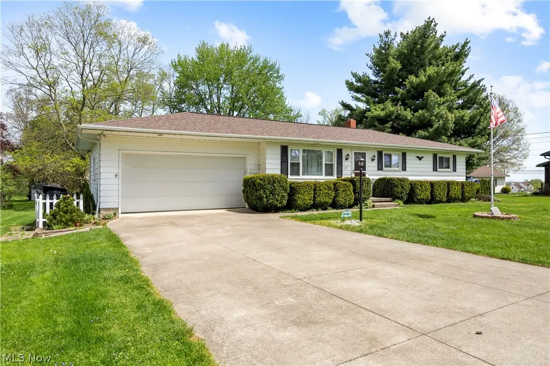 792 Hillcrest Drive, Wadsworth, OH 44281 - #1