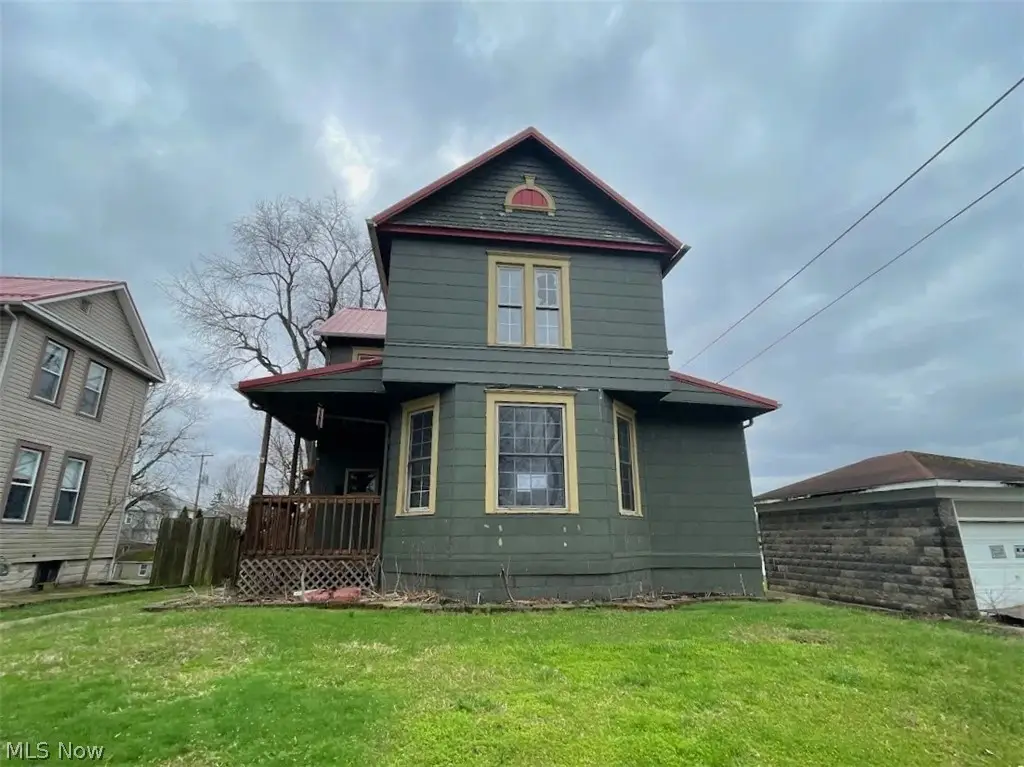 914 Stewart Avenue, Cambridge, OH 43725 - #1