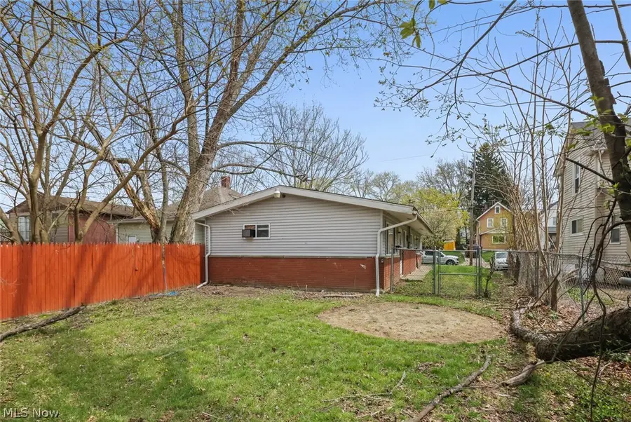 1208-1210 Bellows Street, Akron, OH 44301 - #2