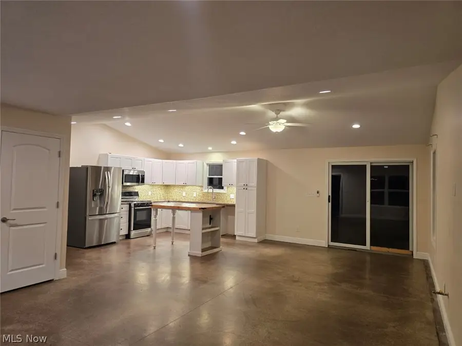 5799 N Park Avenue, Warren, OH 44481 - #2