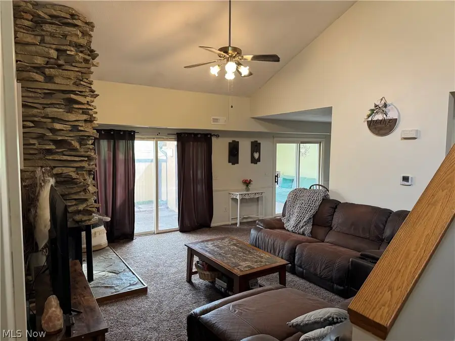 1438 Loop Road, Kent, OH 44240 - #3