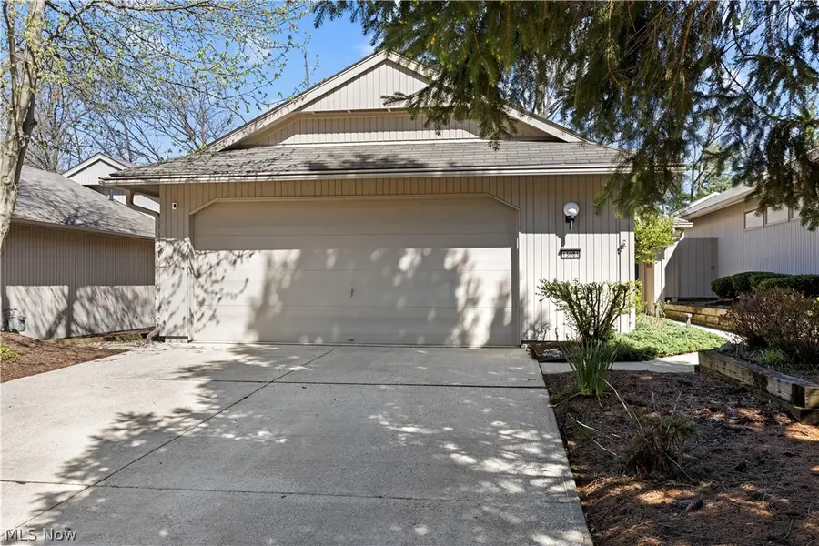 13081 Olympus Way, Strongsville, OH 44149 - #3