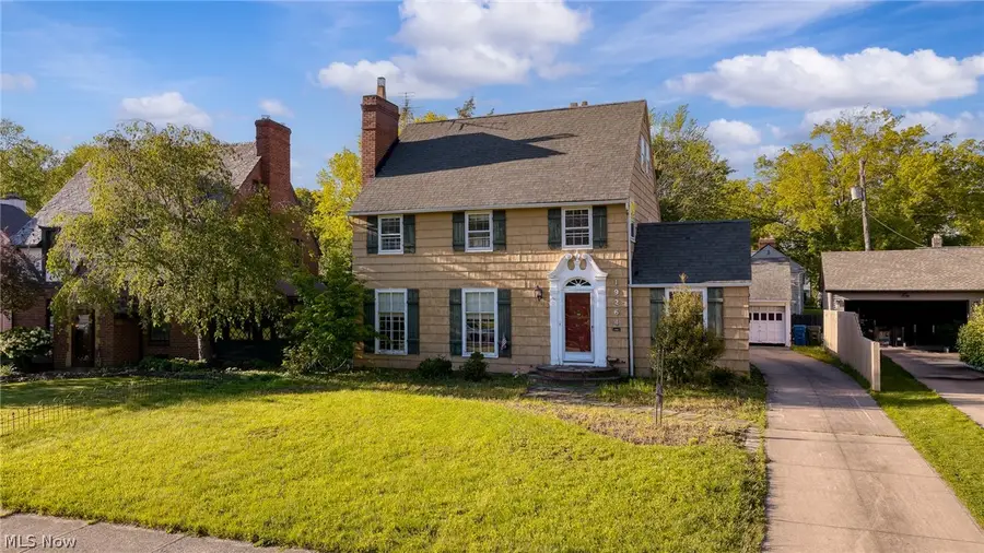 19264 N Sagamore Road, Fairview Park, OH 44126 - #2