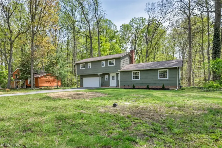 8556 Barbara Drive, Mentor, OH 44060 - #3