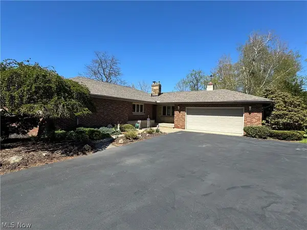 1648 Highland Lane, Ashtabula, OH 44004