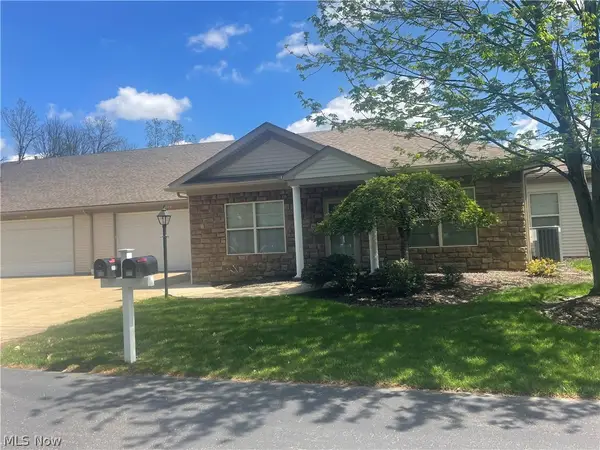 3125 Whitewood Nw Street #5, North Canton, OH 44720