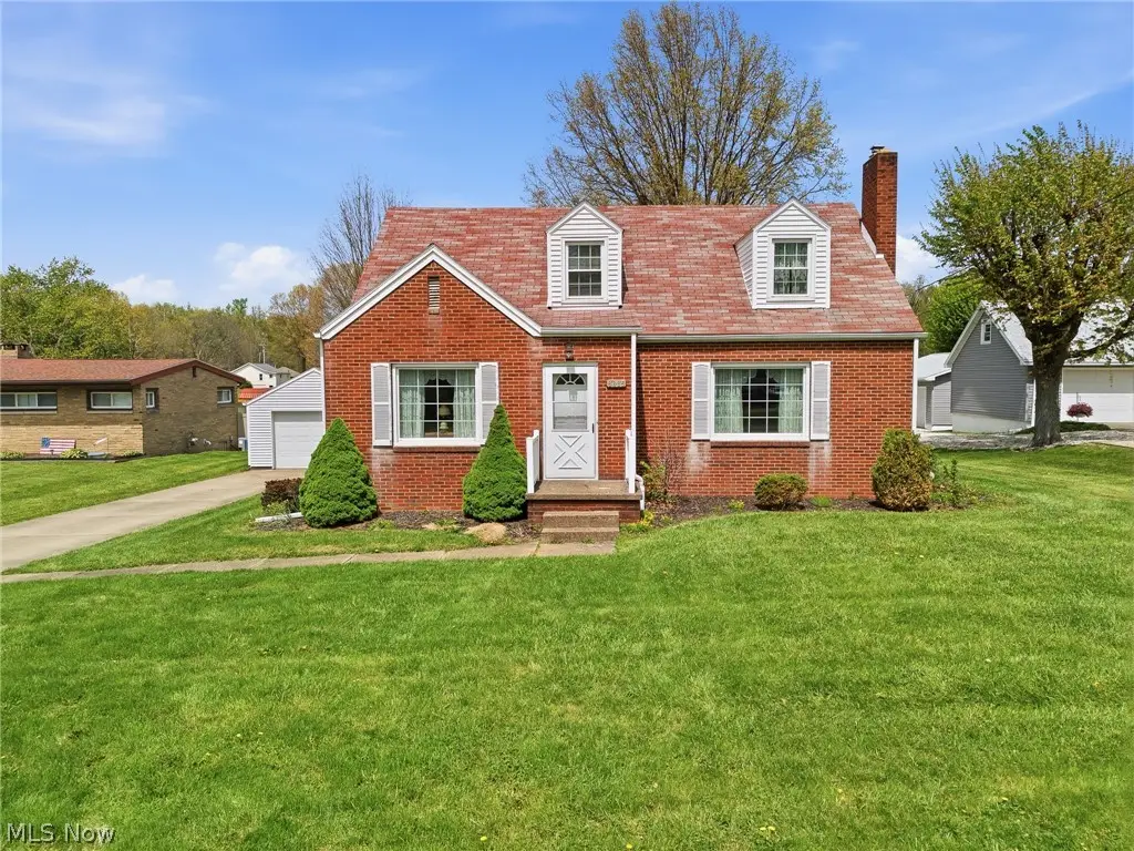 8885 Louisville Street, Louisville, OH 44641 - #1