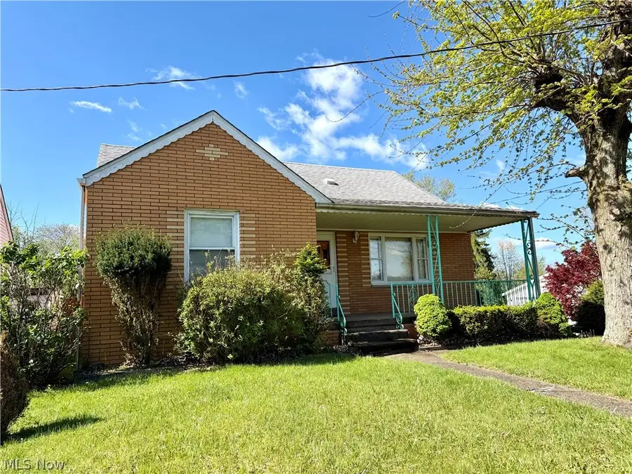 123 Clearview Ave, Weirton, WV 26062 - #2