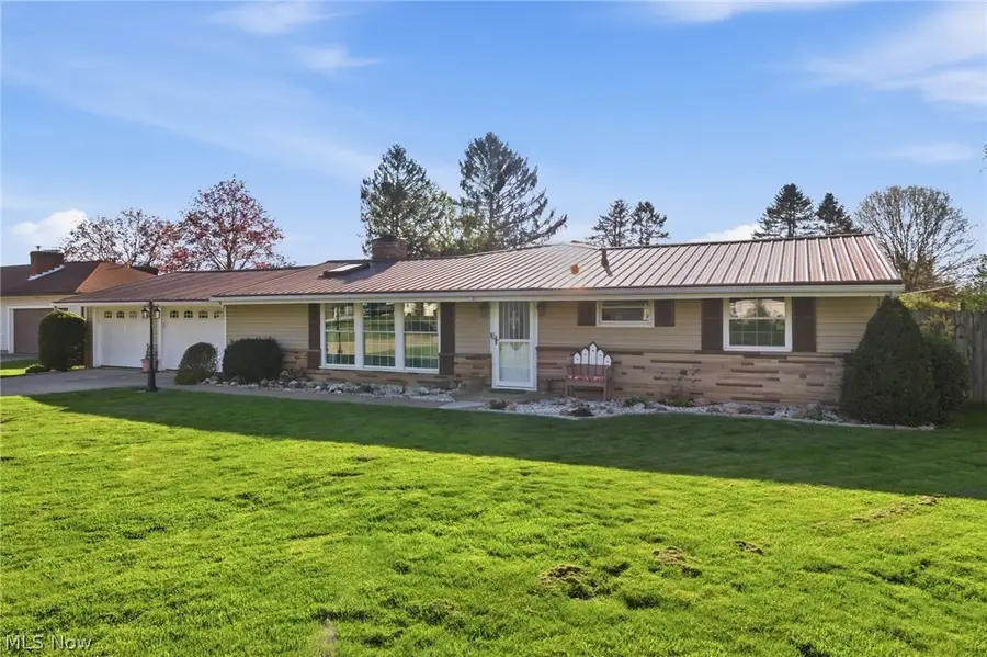 2752 Hillcrest Drive, Mansfield, OH 44904 - #2