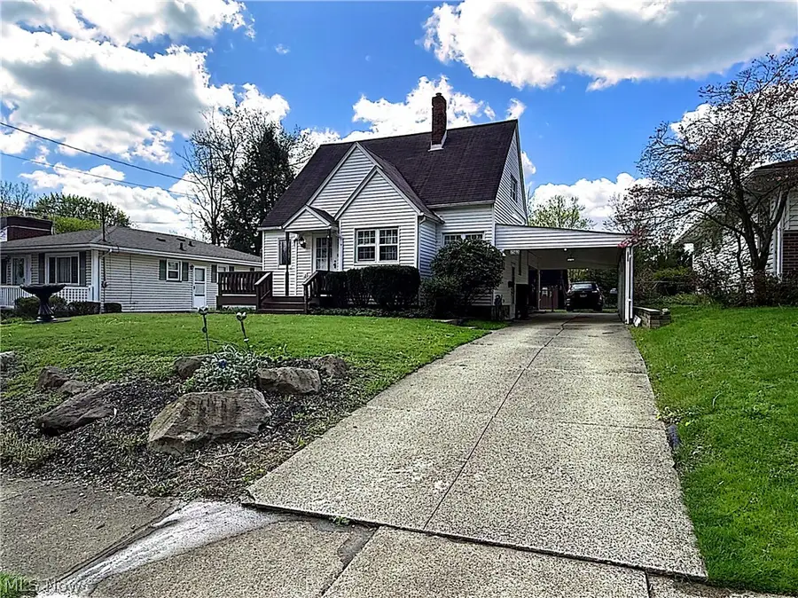 1502 Slusser Road, Akron, OH 44305 - #2