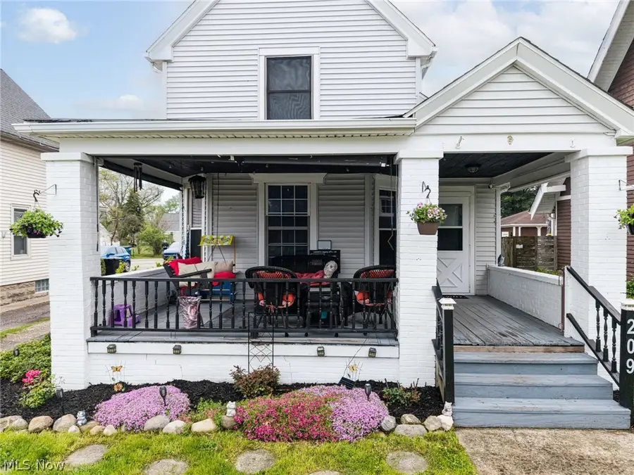 209 Gulf Road, Elyria, OH 44035 - #3