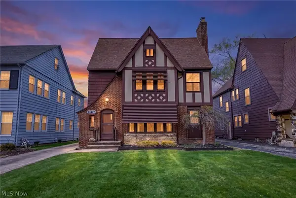 18427 Winslow Road, Shaker Heights, OH 44122