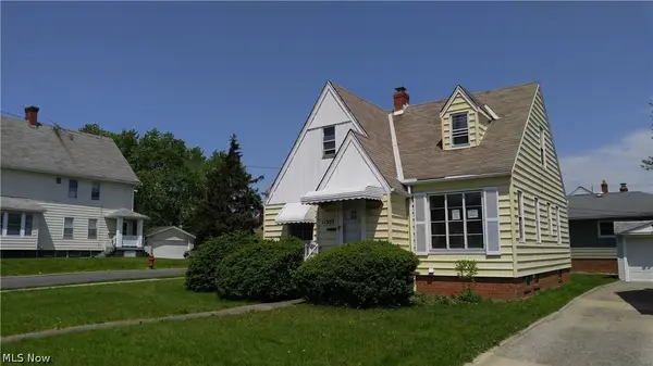 11303 Mccracken Road, Garfield Heights, OH 44125