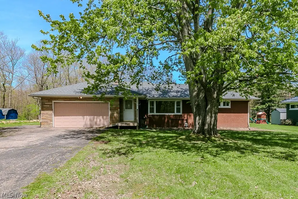 8839 Billings Road, Kirtland, OH 44094 - #1