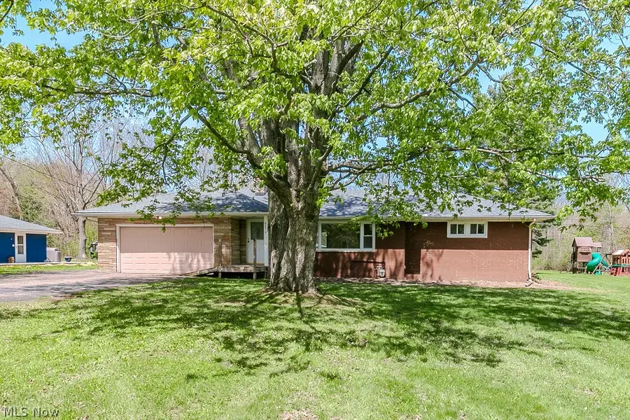 8839 Billings Road, Kirtland, OH 44094 - #2