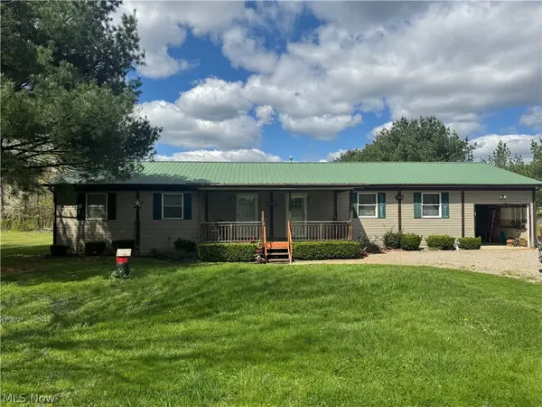 8285 Old River Rd, Philo, OH 43771