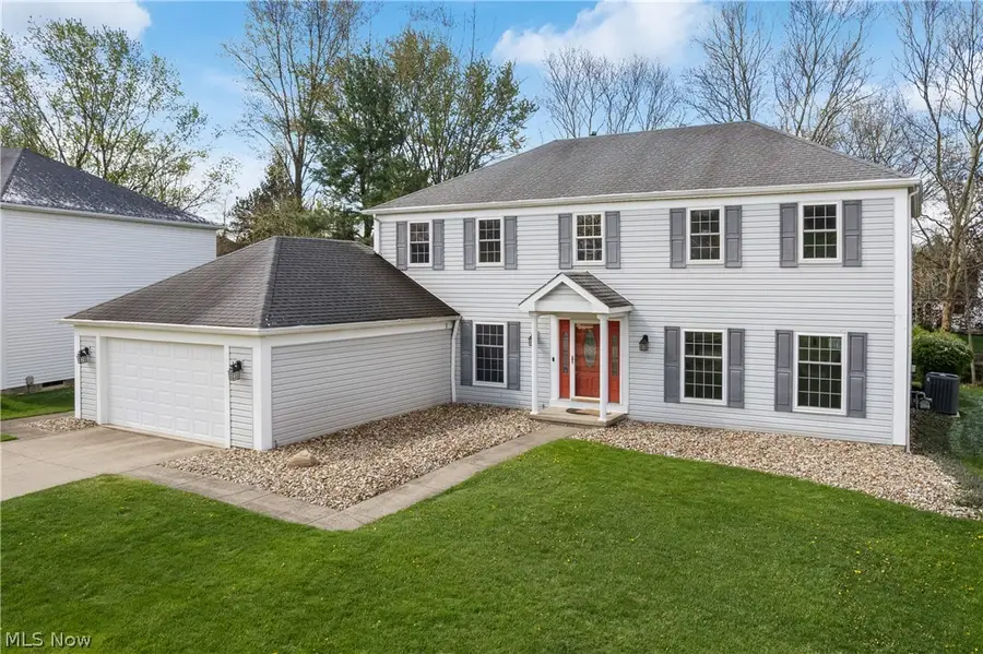 18256 Heritage Trail, Strongsville, OH 44136 - #3