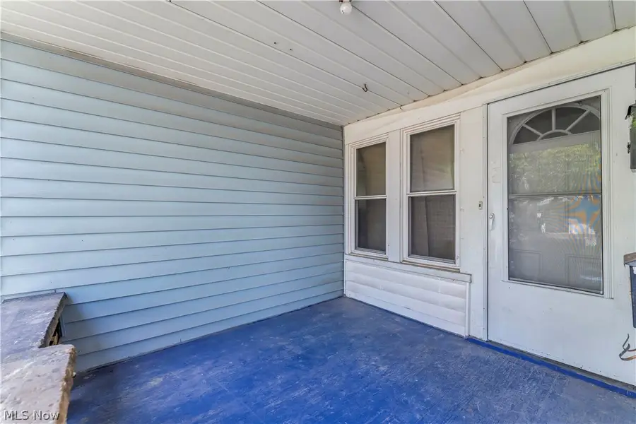 15816 Grovewood Avenue, Cleveland, OH 44110 - #2