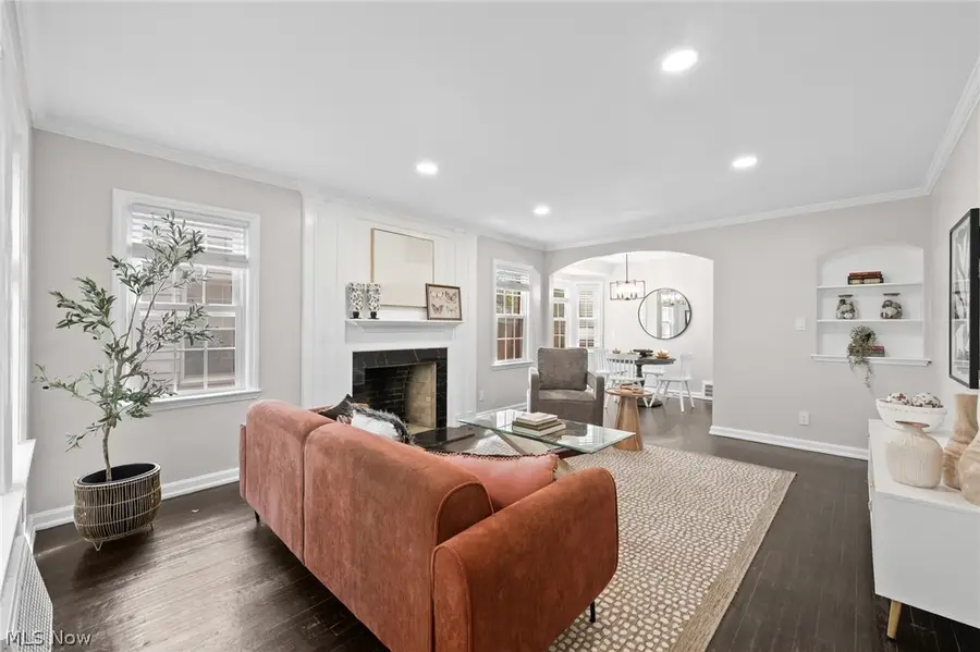 2324 Scholl Road, University Heights, OH 44118 - #2