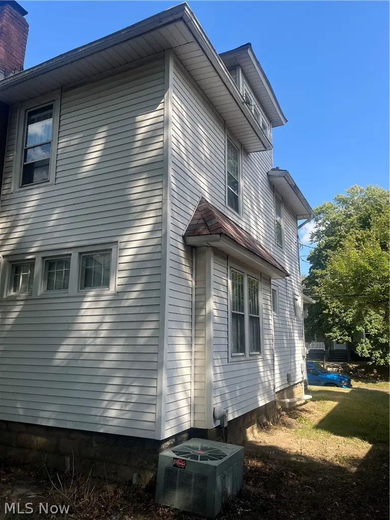 128 Corson Avenue, Akron, OH 44302 - #3