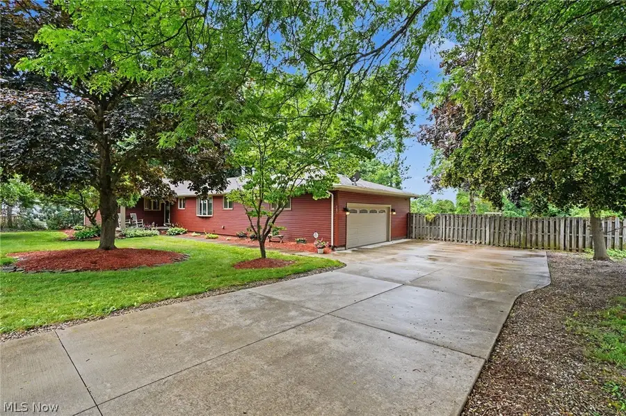 482 Junior Avenue, Akron, OH 44312 - #2