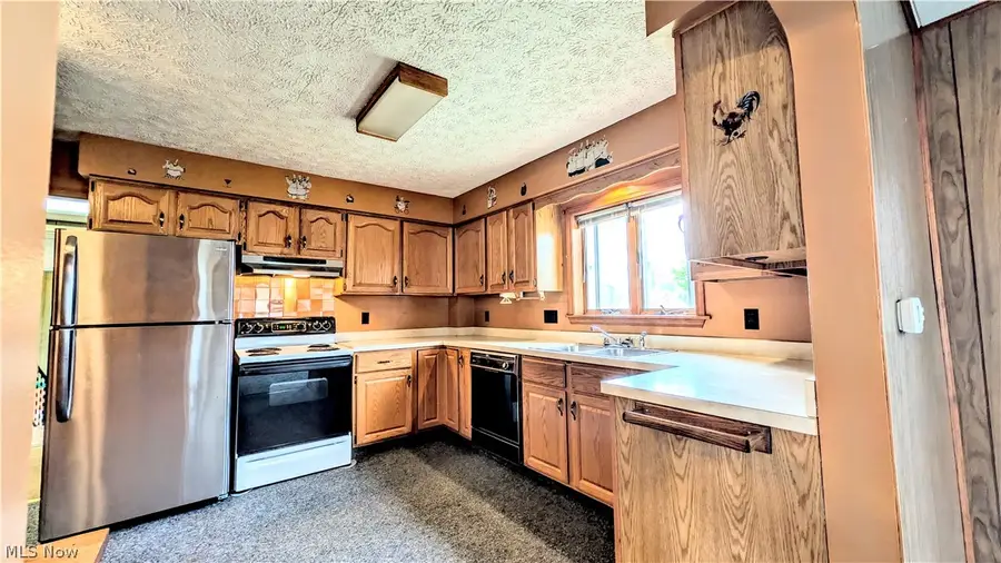 770 Broad Street, Conneaut, OH 44030 - #3