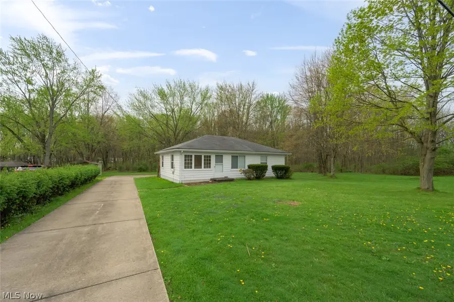 1603 Grandview Road, Lake Milton, OH 44429 - #2