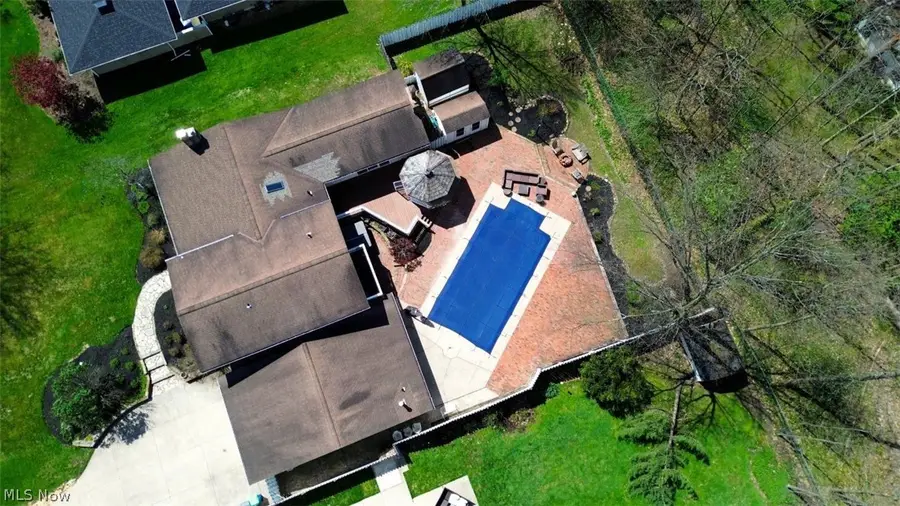 381 Hickory Hill Road, Chagrin Falls, OH 44022 - #2