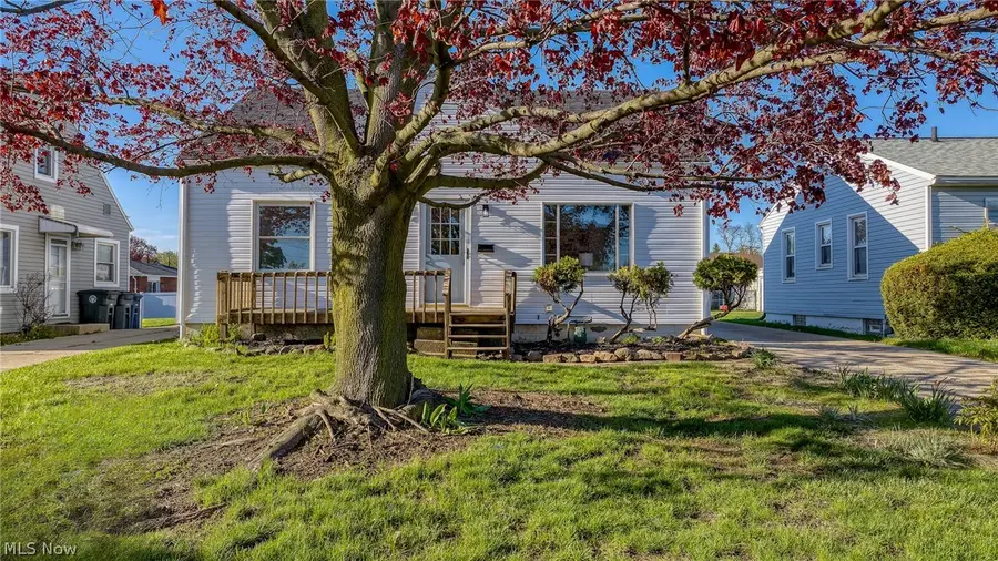 2127 Quayle Drive, Akron, OH 44312 - #2