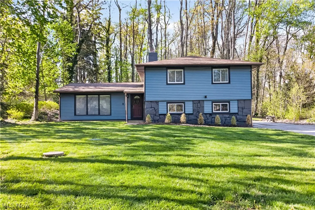 26 Sandy Hill Road, Sagamore Hills, OH 44067 - #1