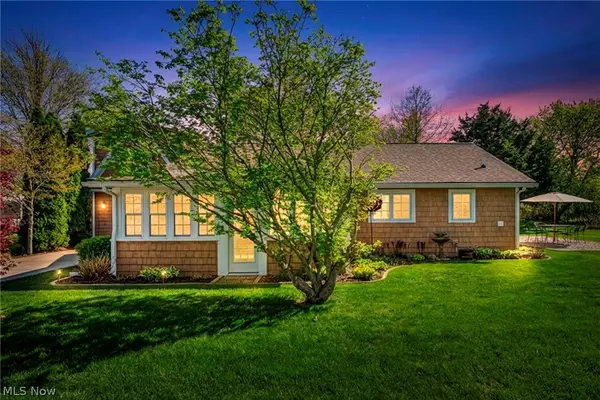 5814 E Poplar Avenue, Port Clinton, OH 43452