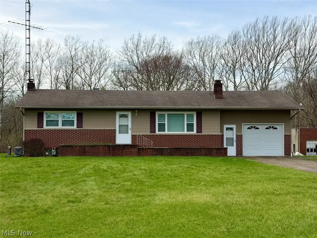 11455 Walnut Ne Avenue, Alliance, OH 44601 - #1