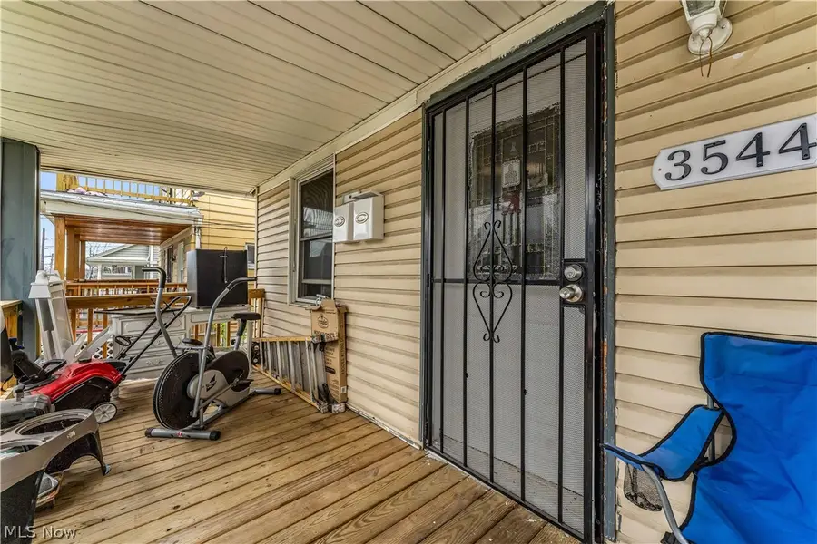 3544 W 62nd Street, Cleveland, OH 44102 - #3