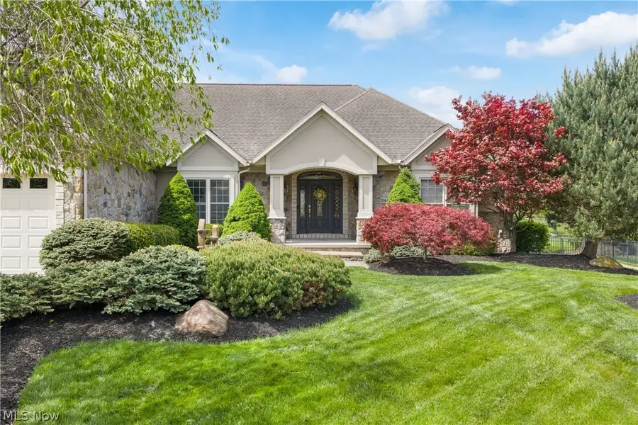3448 Chadwick Drive, Uniontown, OH 44685 - #2